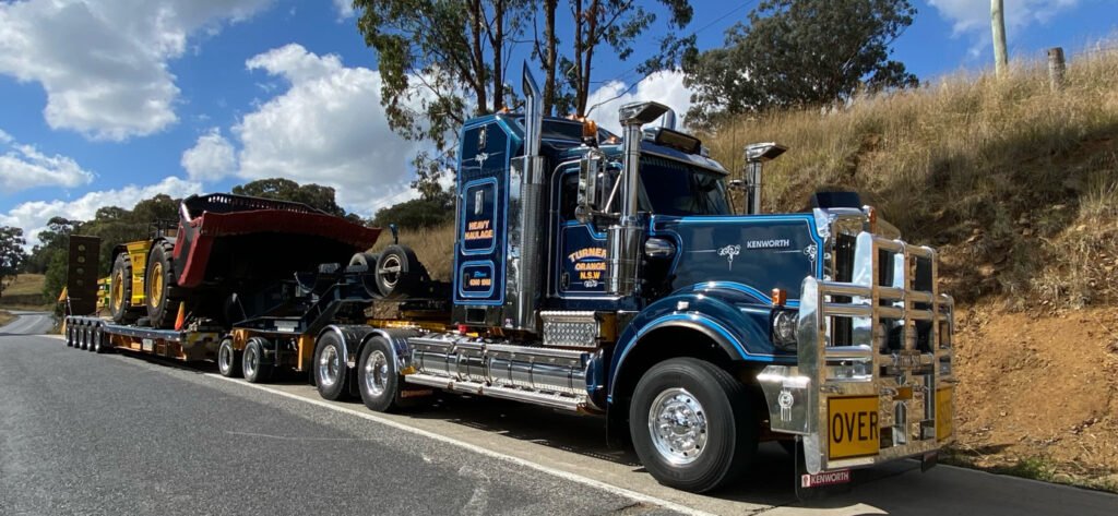 Best Heavy Haulage Transport Truck of Turner Heavy Haulage